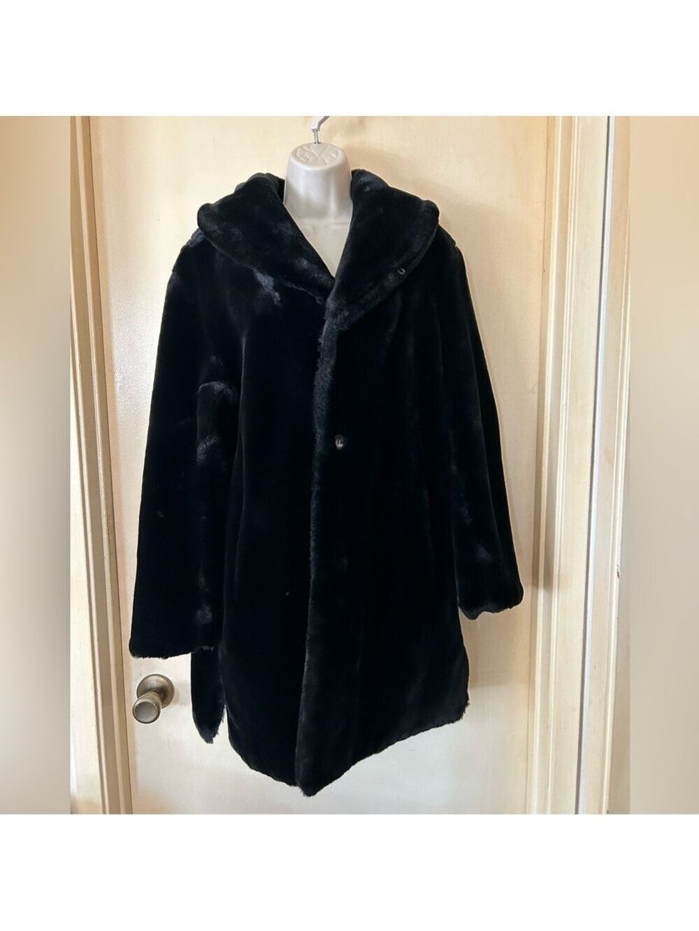Calvin Klein reversible black faux fur/raincoat size S